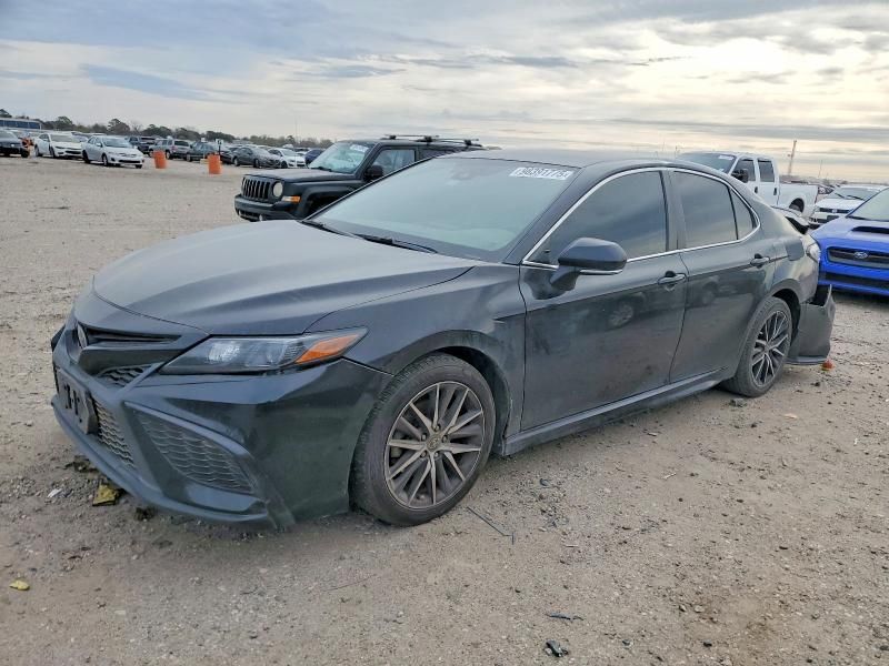 2023 Toyota Camry se