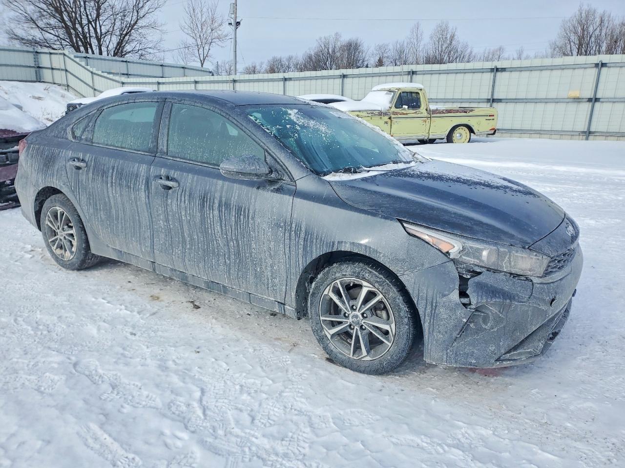 2023 KIA Forte lx