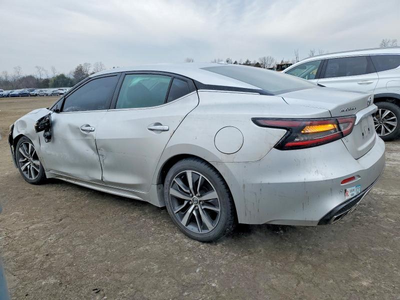 2020 Nissan Maxima sv