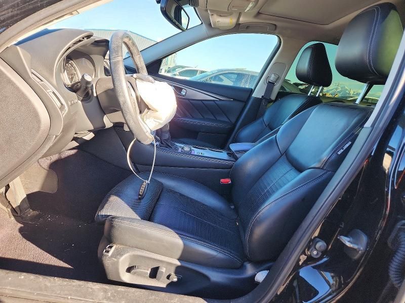 2018 Infiniti Q50 Luxe