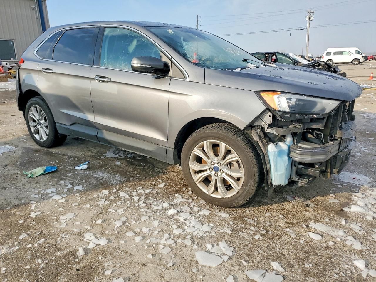 2022 Ford Edge Titanium