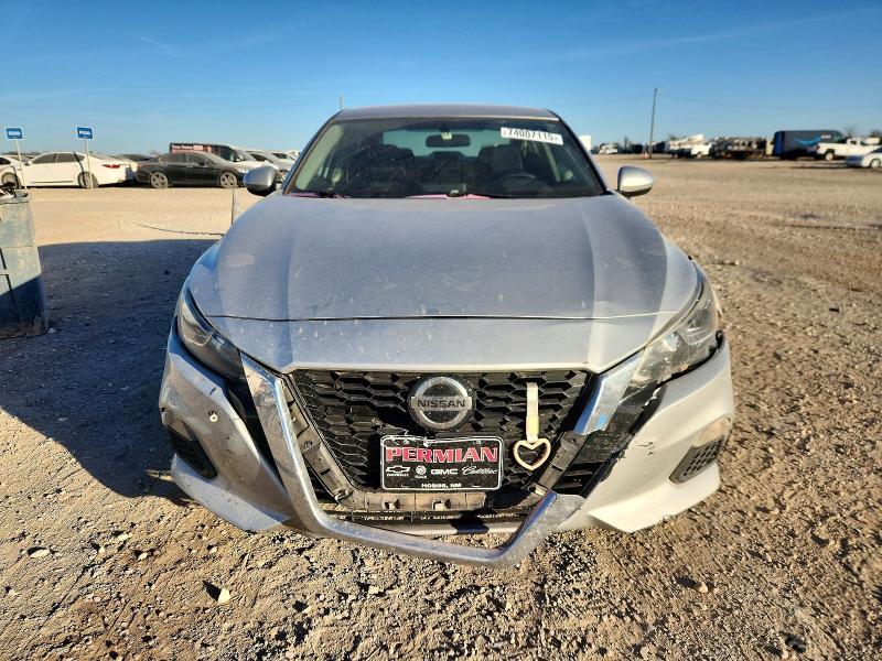 2020 Nissan Altima s