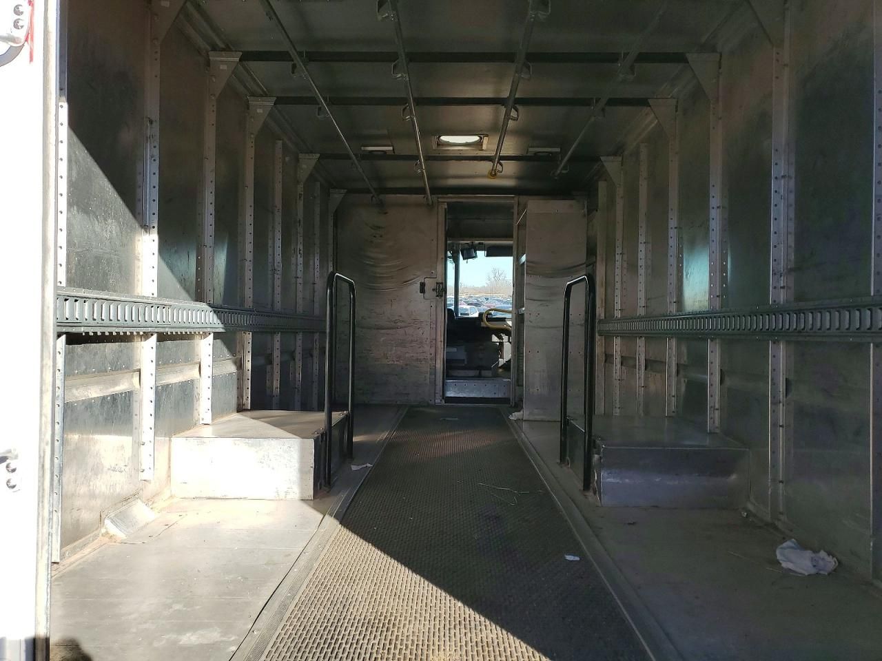 2013 Ford Commercial Chassis Delivery Truck