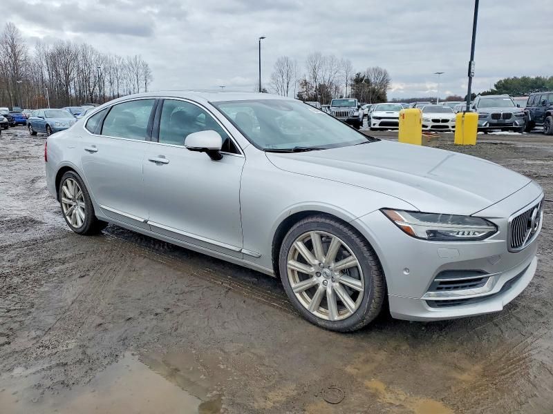 2018 Volvo S90 T8 Inscription