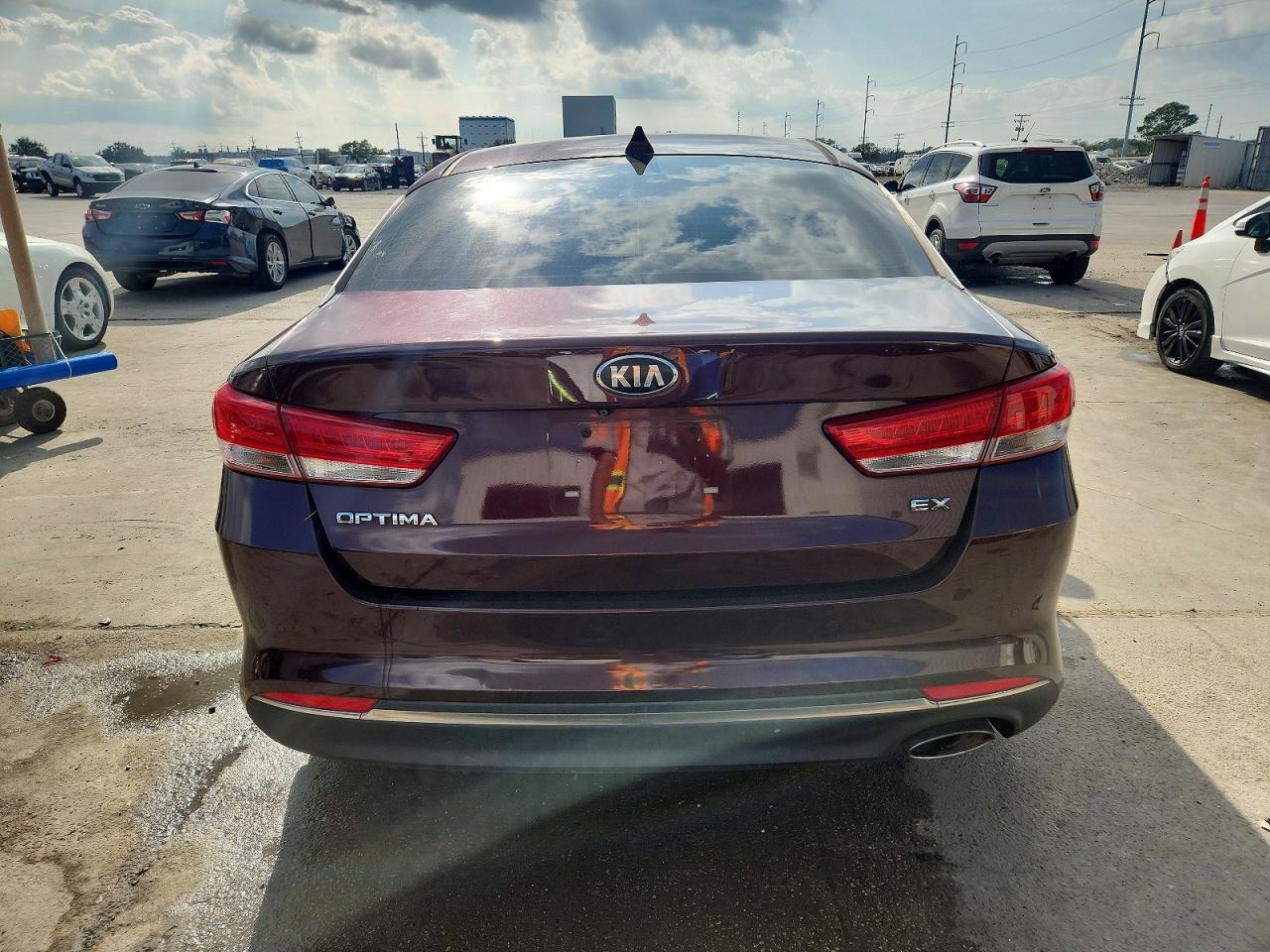 2018 KIA Optima ex
