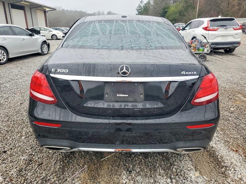 2017 Mercedes-Benz E 300 4matic