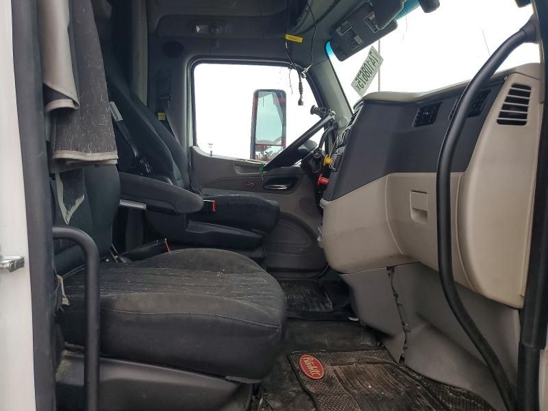 2022 Peterbilt 579 Semi Truck