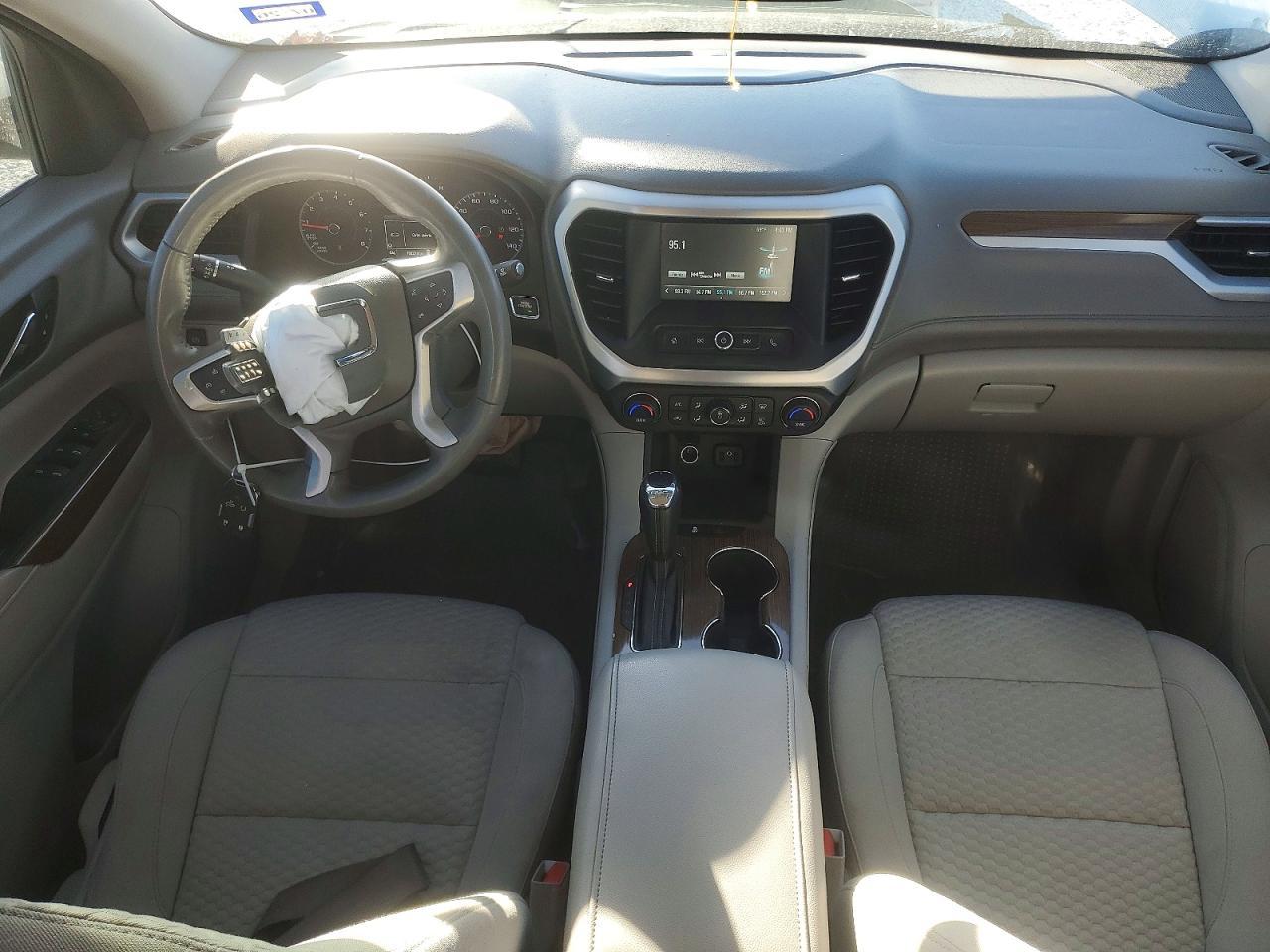 2017 GMC Acadia sle