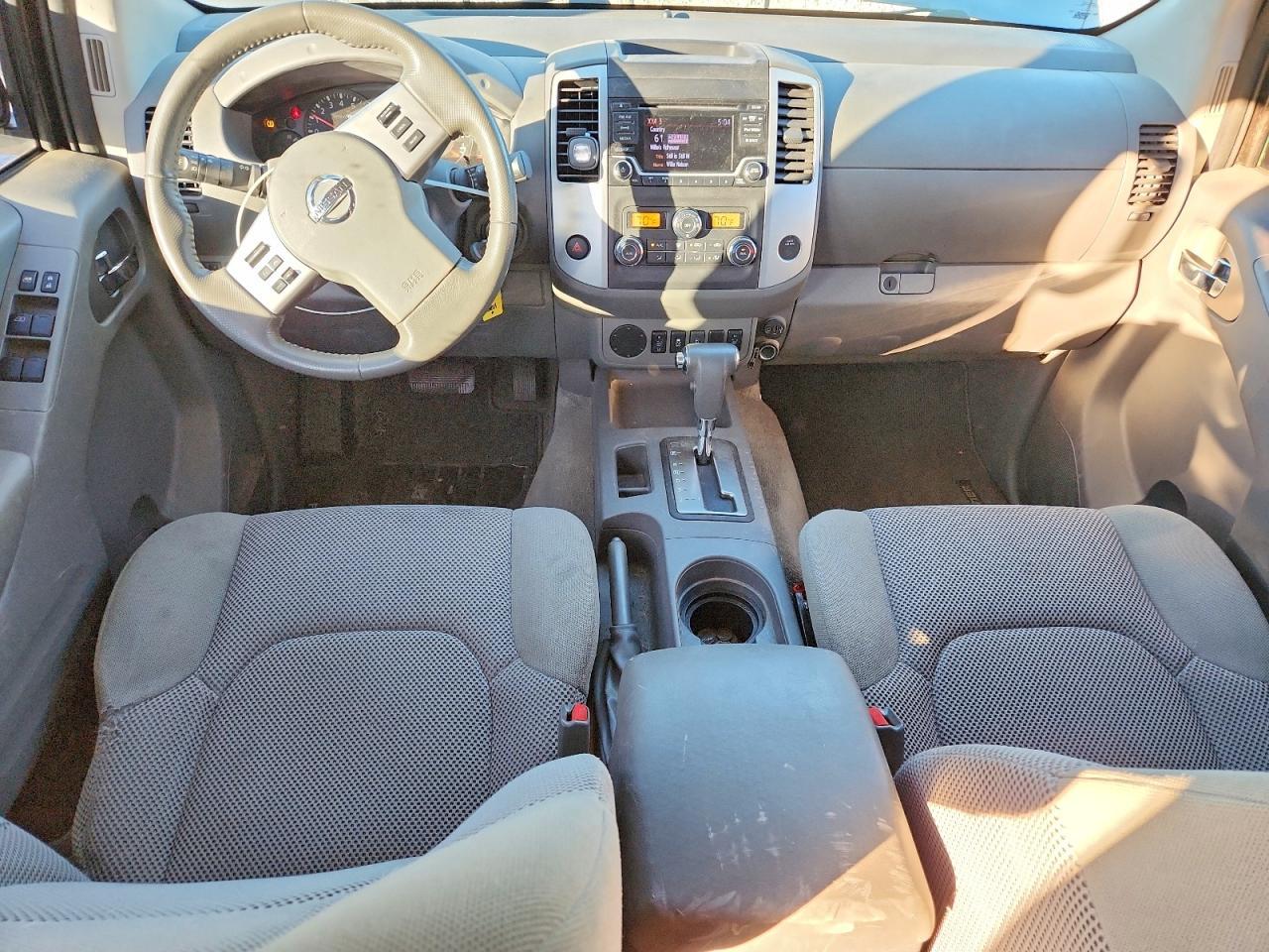 2018 Nissan Frontier s
