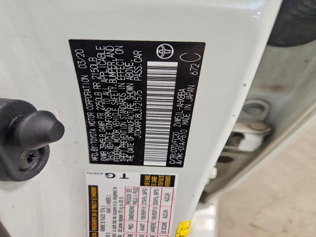 2020 Toyota Prius l eco