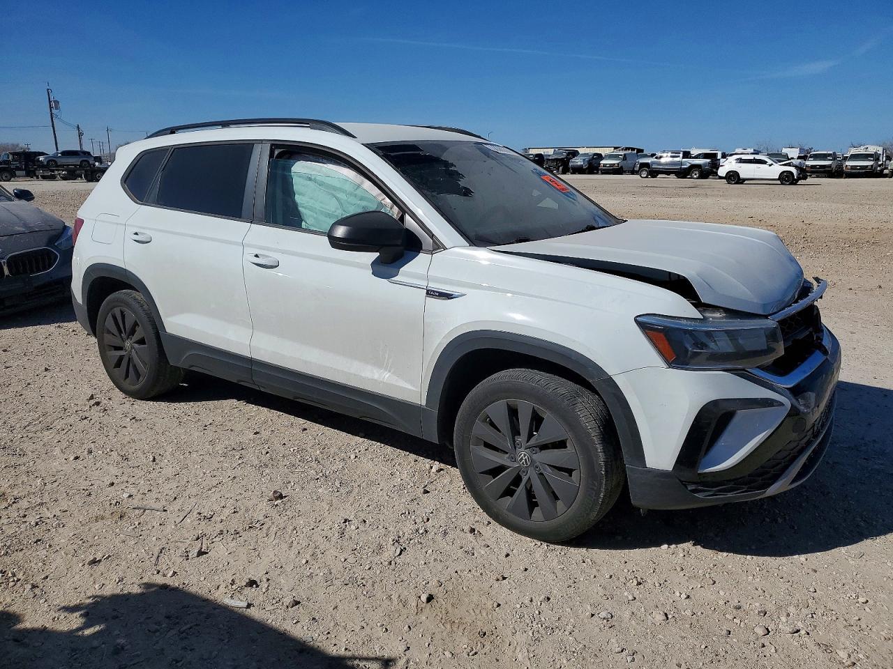 2023 Volkswagen Taos s