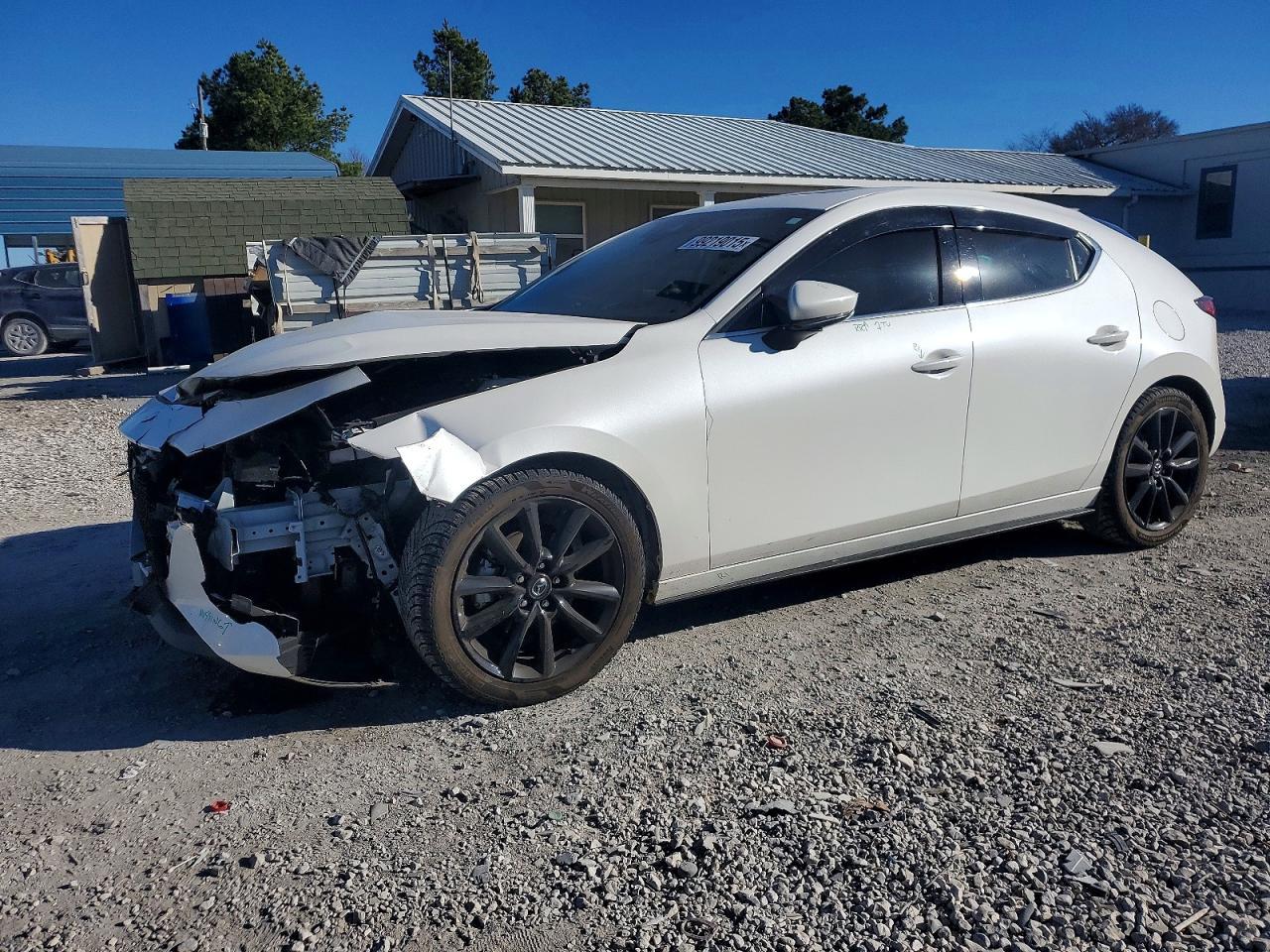 2021 Mazda 3 Premium