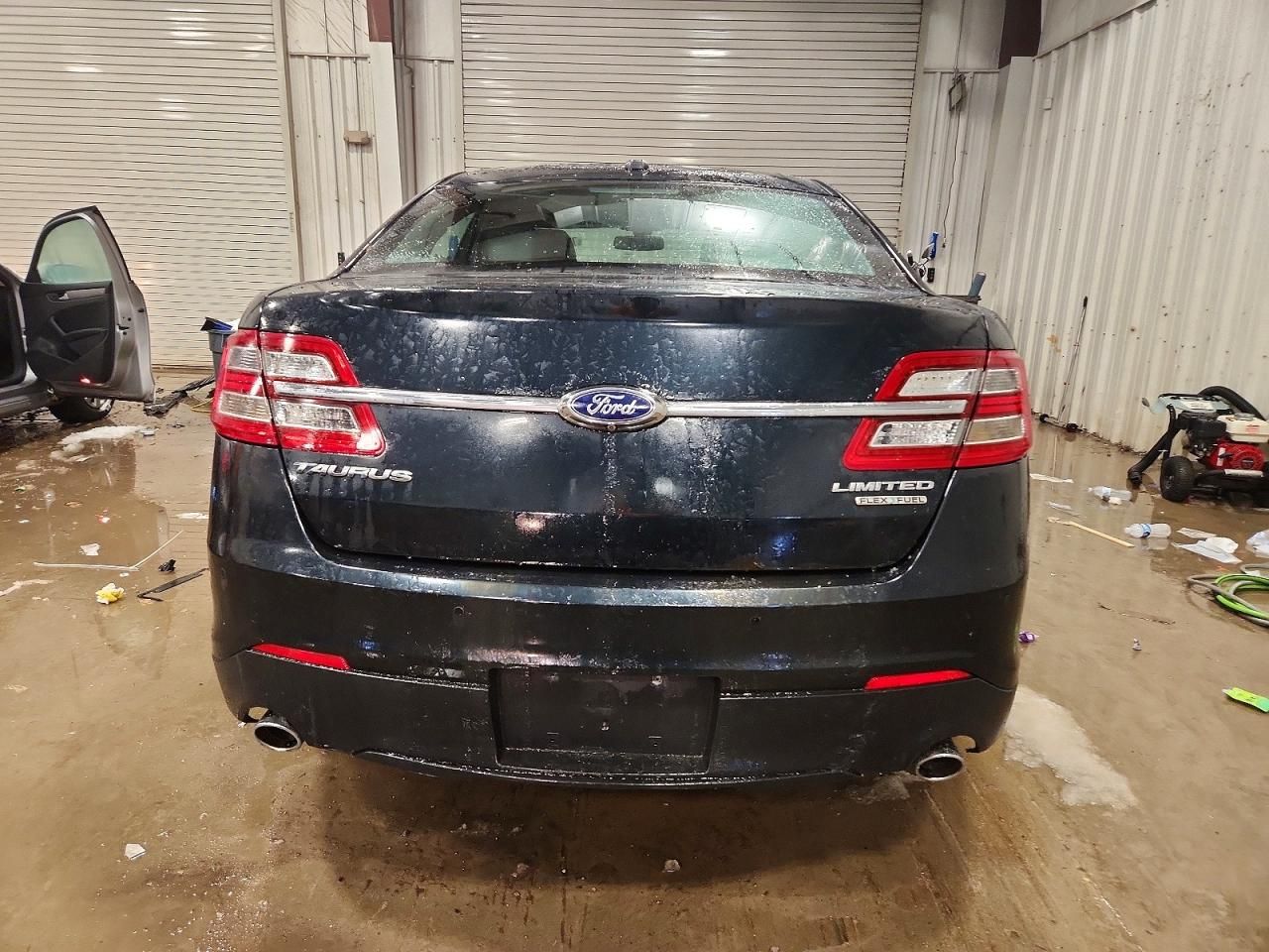 2014 Ford Taurus Limited