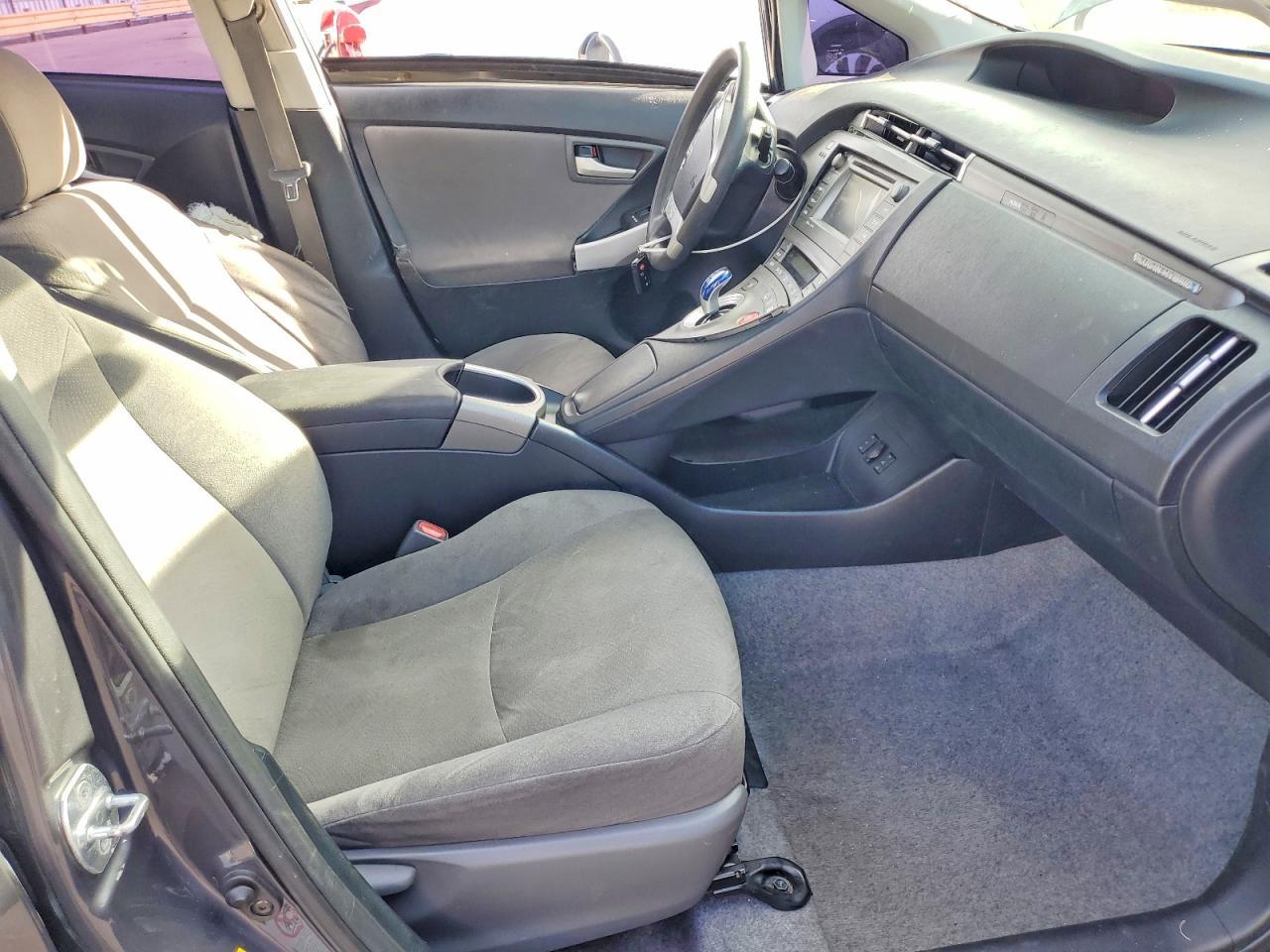 2014 Toyota Prius Plug-in