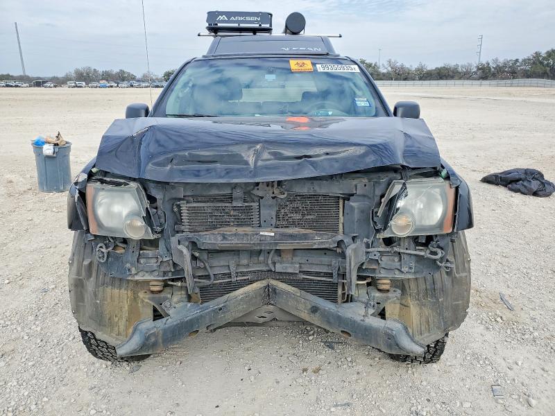 2012 Niss Xterra off Road