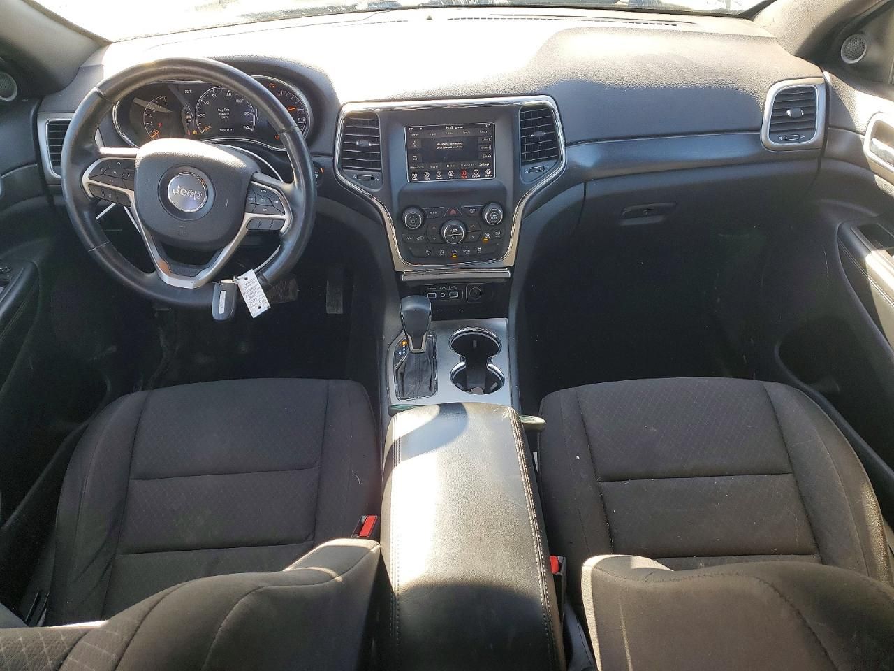 2018 Jeep Grand Cherokee Laredo