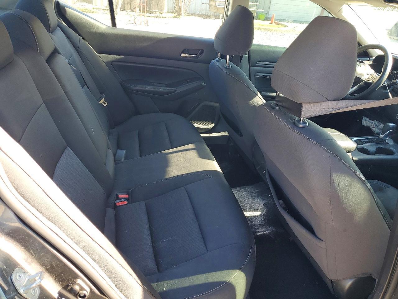 2019 Nissan Altima s
