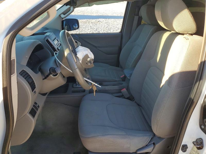 2016 Nissan Frontier s