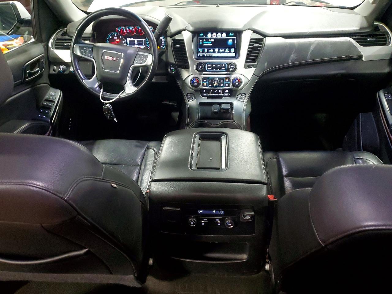 2018 GMC Yukon slt