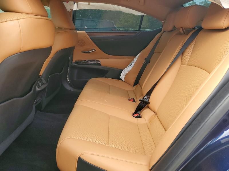 2022 Lexus Es 350 Base