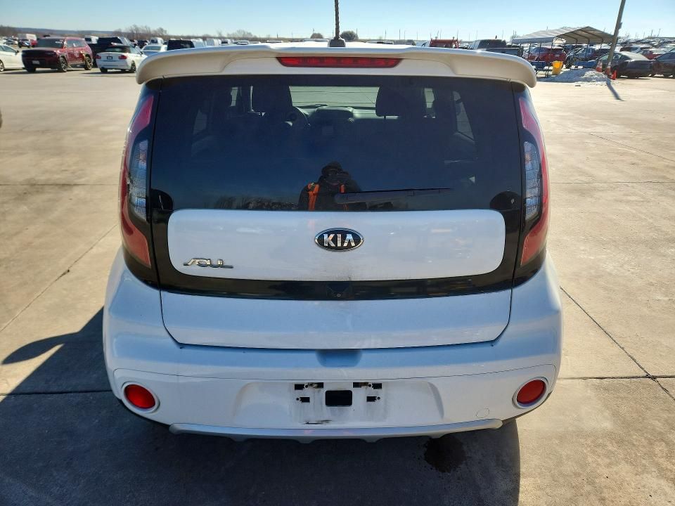2017 KIA Soul +