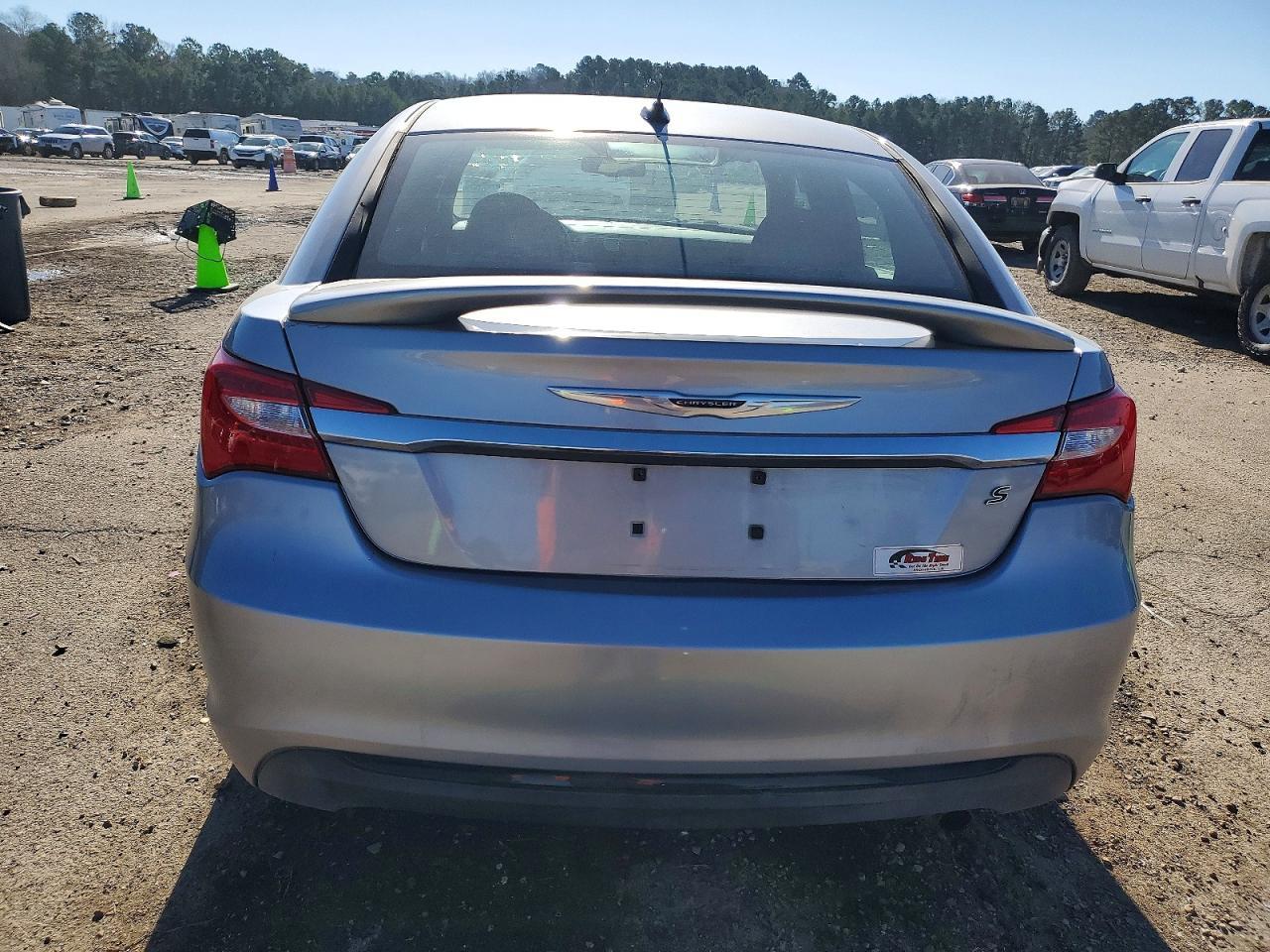 2013 Chrysler 200 Touring
