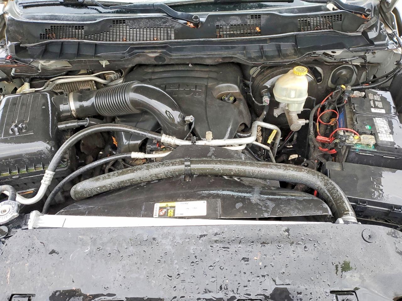 2015 Dodge RAM 1500 SLT