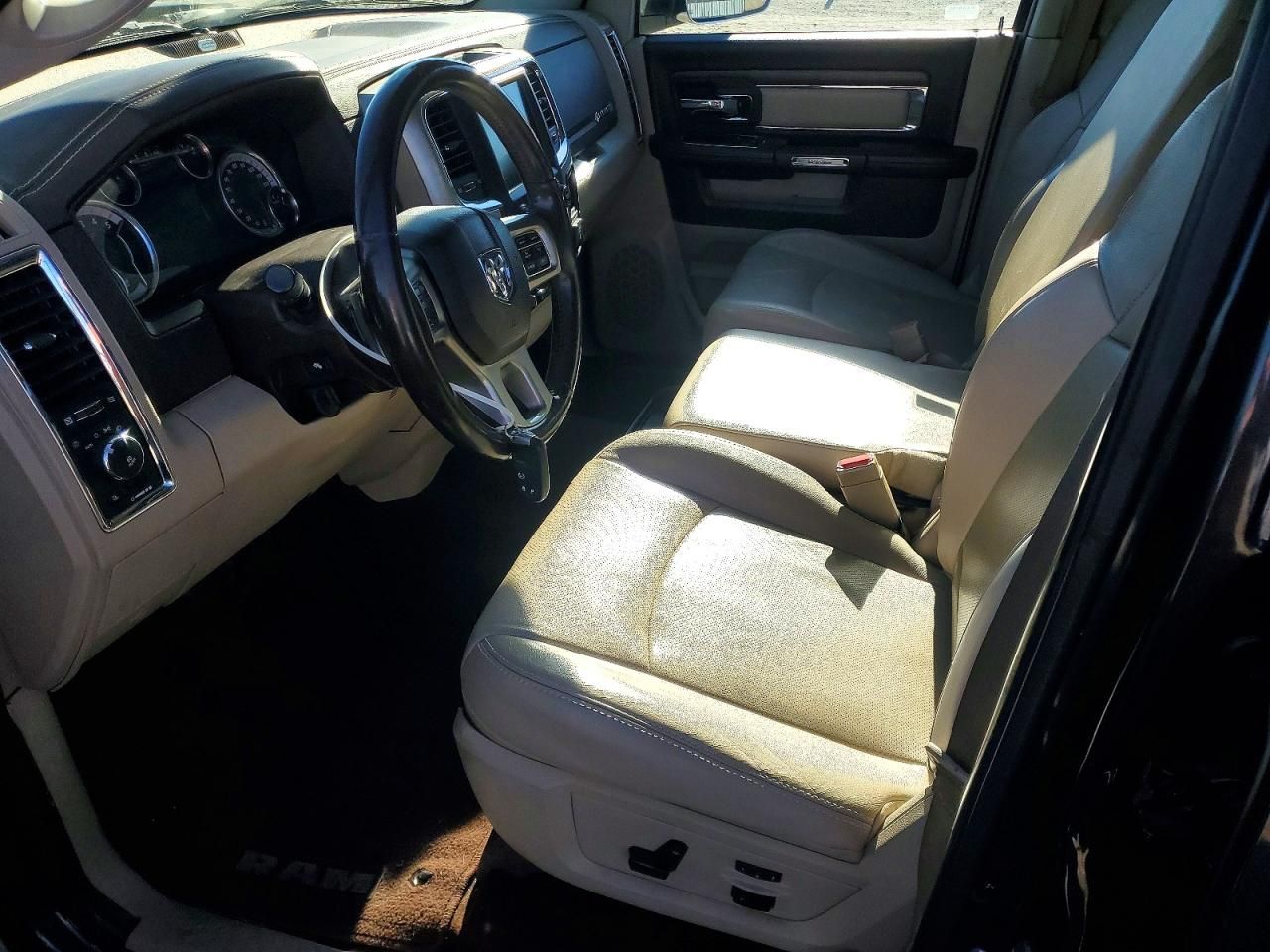 2016 Dodge 1500 Laramie