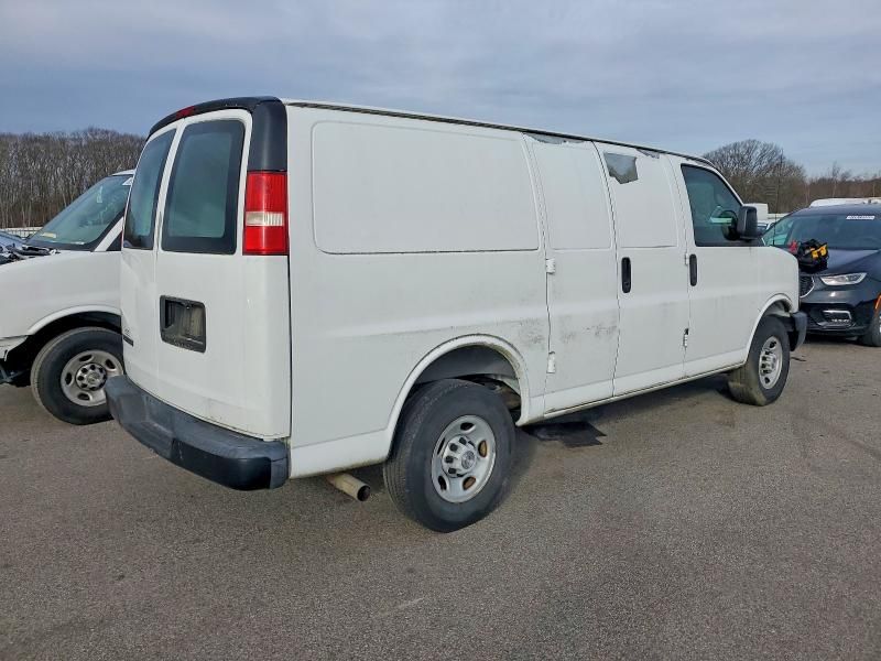 2009 Chevrolet Express G2500