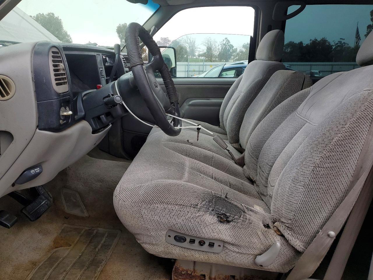 2000 Chevrolet Gmt-400 K2500
