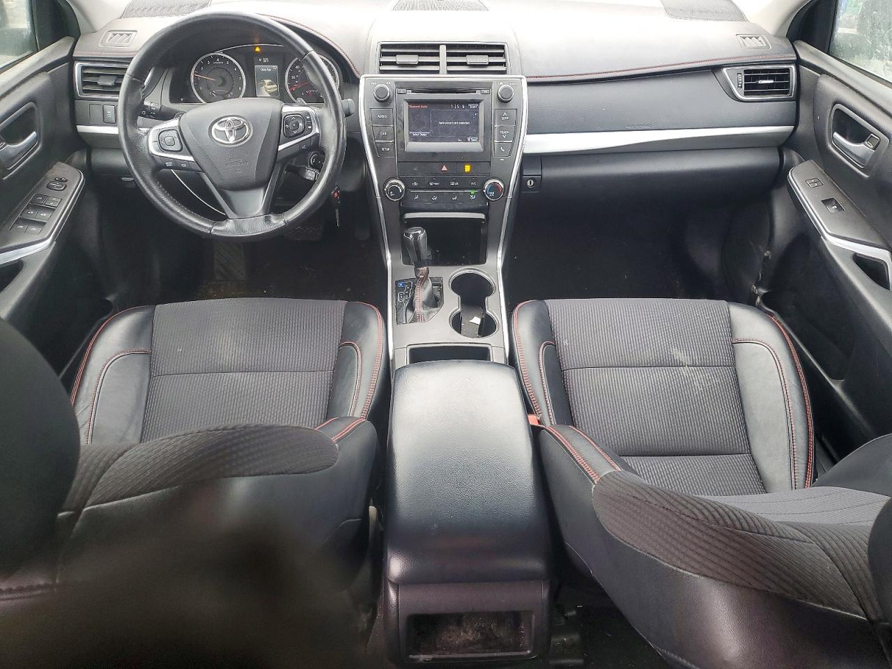 2017 Toyota Camry le