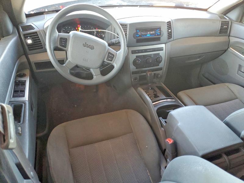 2005 Jeep Grand Cherokee Laredo