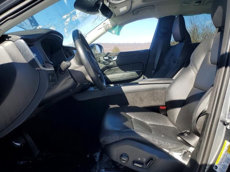2021 Volvo Xc60 T5 Momentum