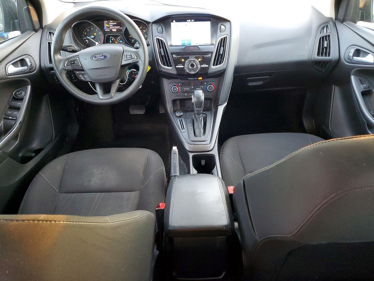 2017 Ford Focus sel