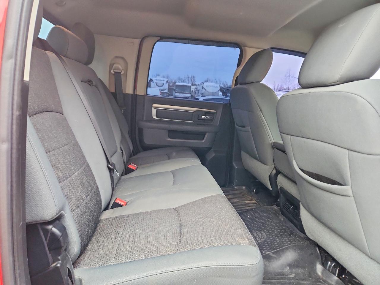 2014 Dodge Ram 2500 slt