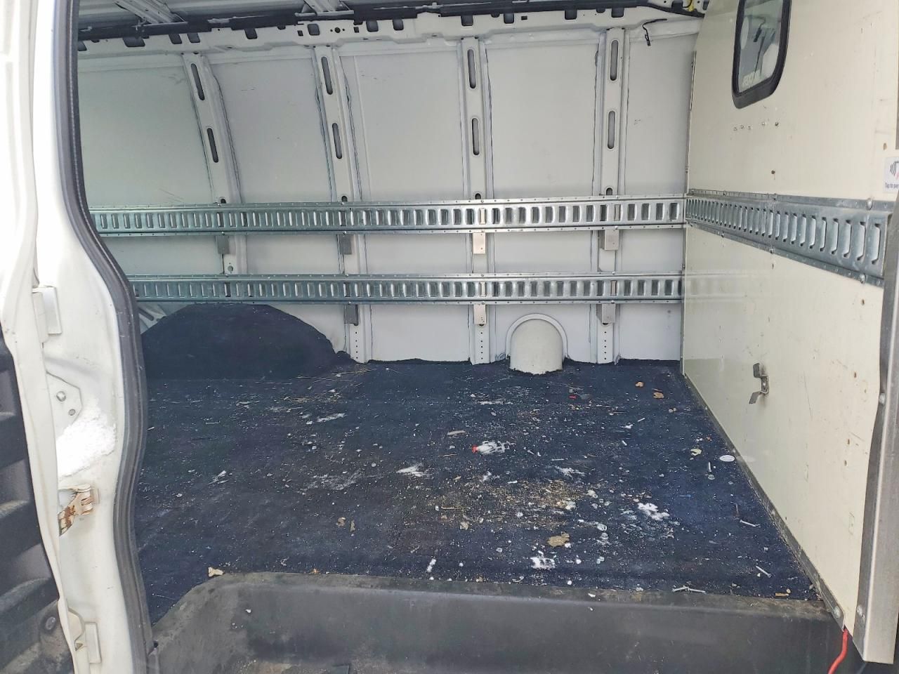 2018 Chevrolet Express G2500