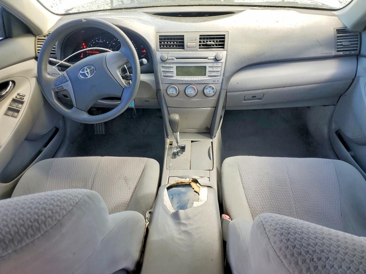 2011 Toyota Camry le