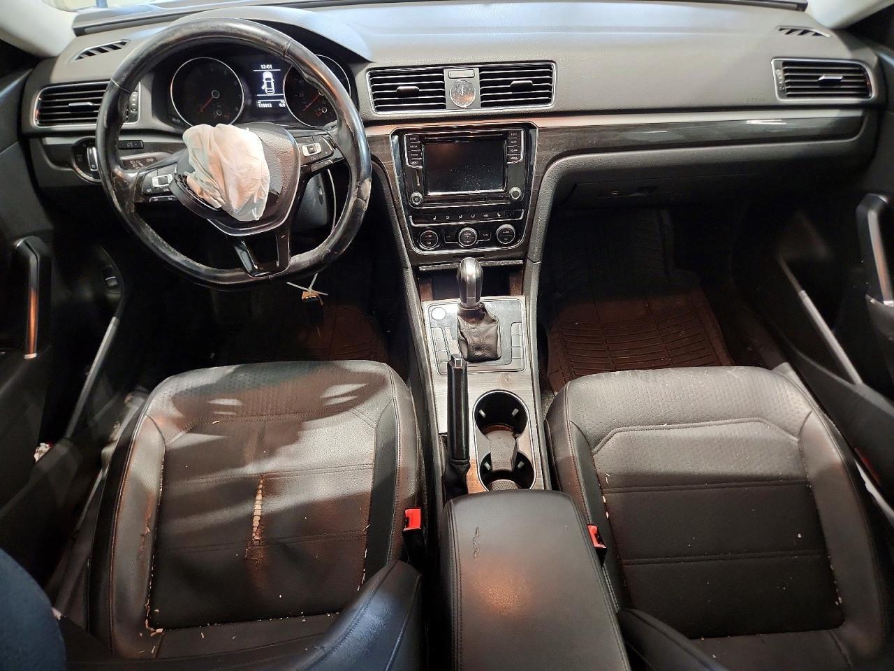 2017 Volkswagen Passat