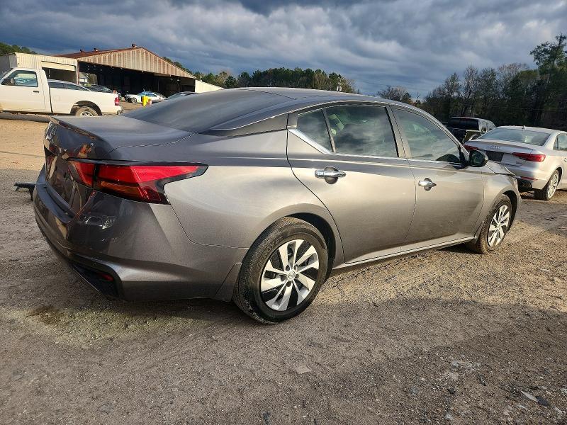 2024 Nissan Altima s