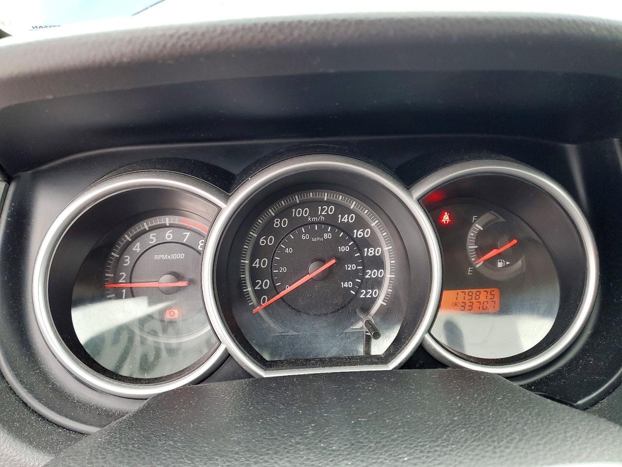 2012 Nissan Versa s