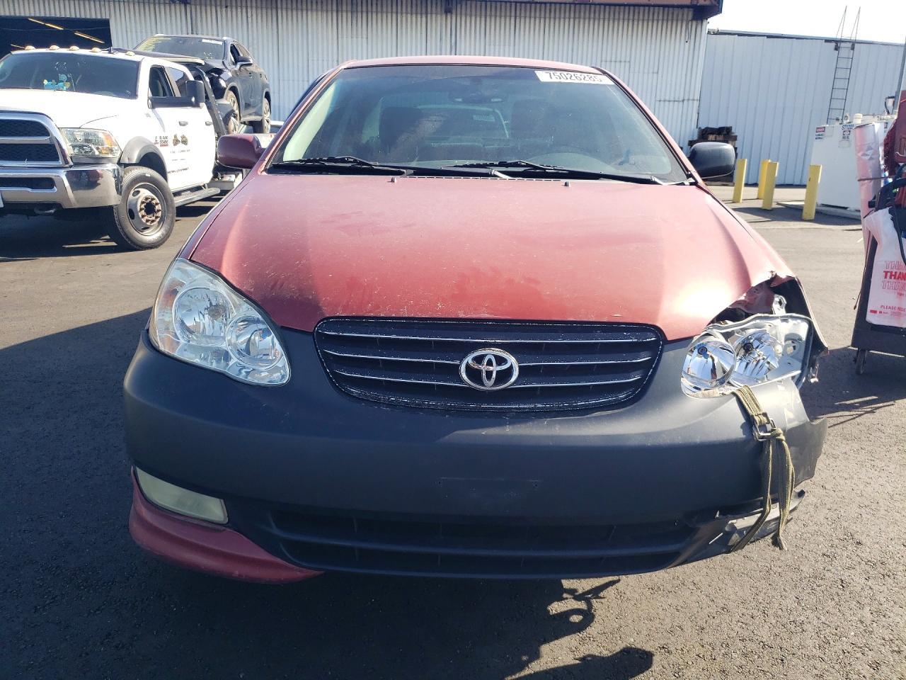 2004 Toyota Corolla ce