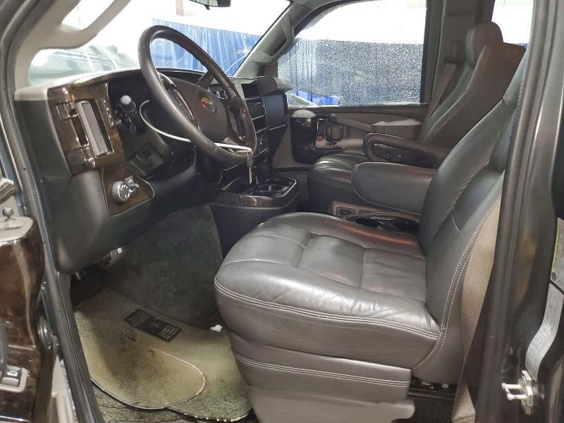 2017 Chevrolet Express G2500