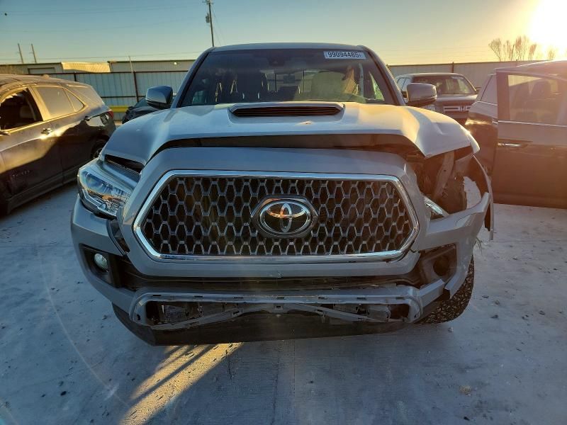 2019 Toyota Tacoma Double cab
