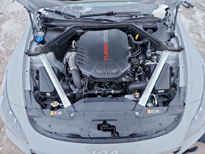 2022 KIA Stinger GT2