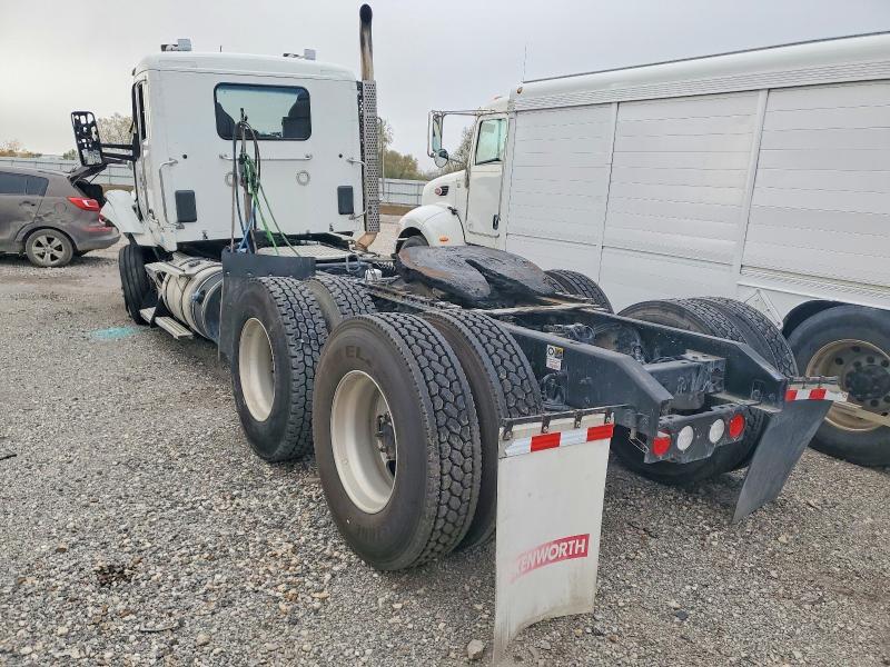 2021 Kenworth T880 Semi Truck