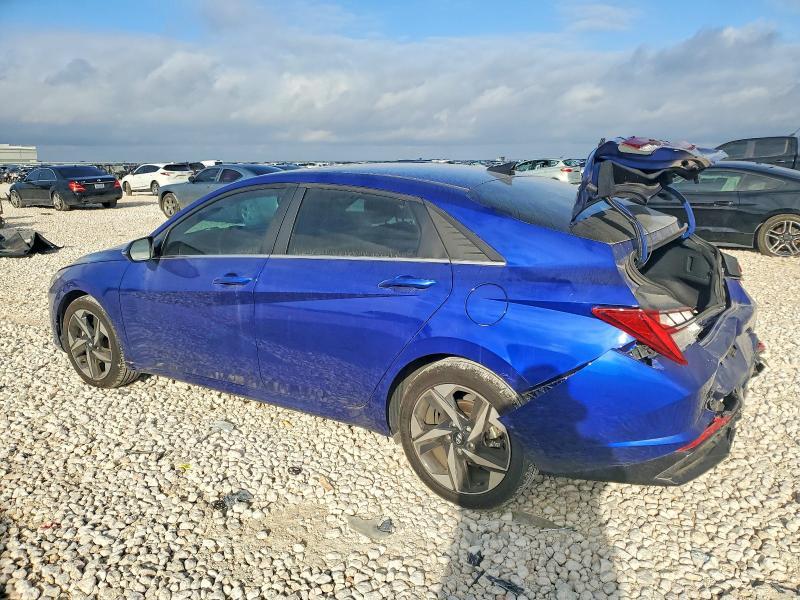 2022 Hyundai Elantra Limited