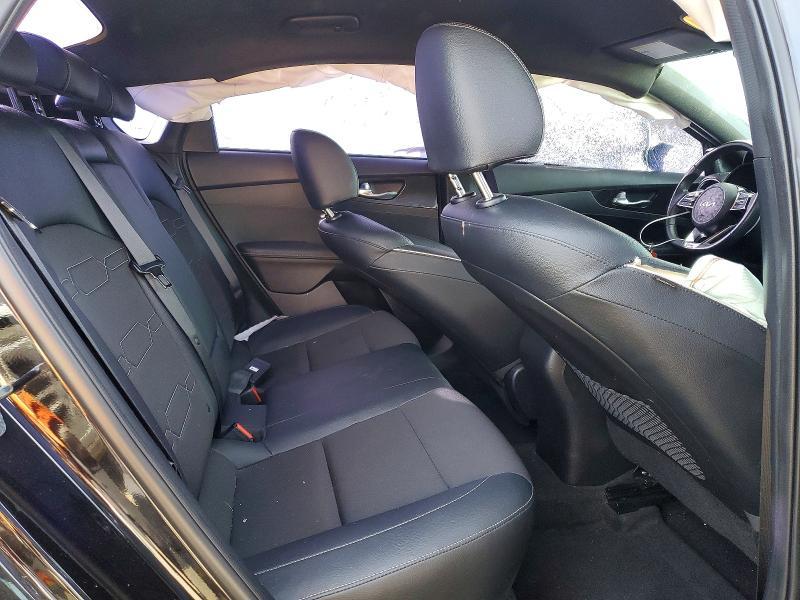 2023 KIA Forte gt Line