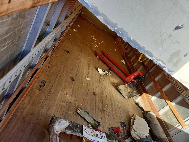 2015 Freightliner Business Class M2 BOX Truck