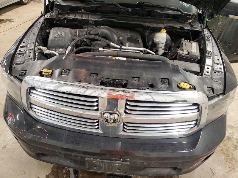 2016 Dodge Ram 1500 slt