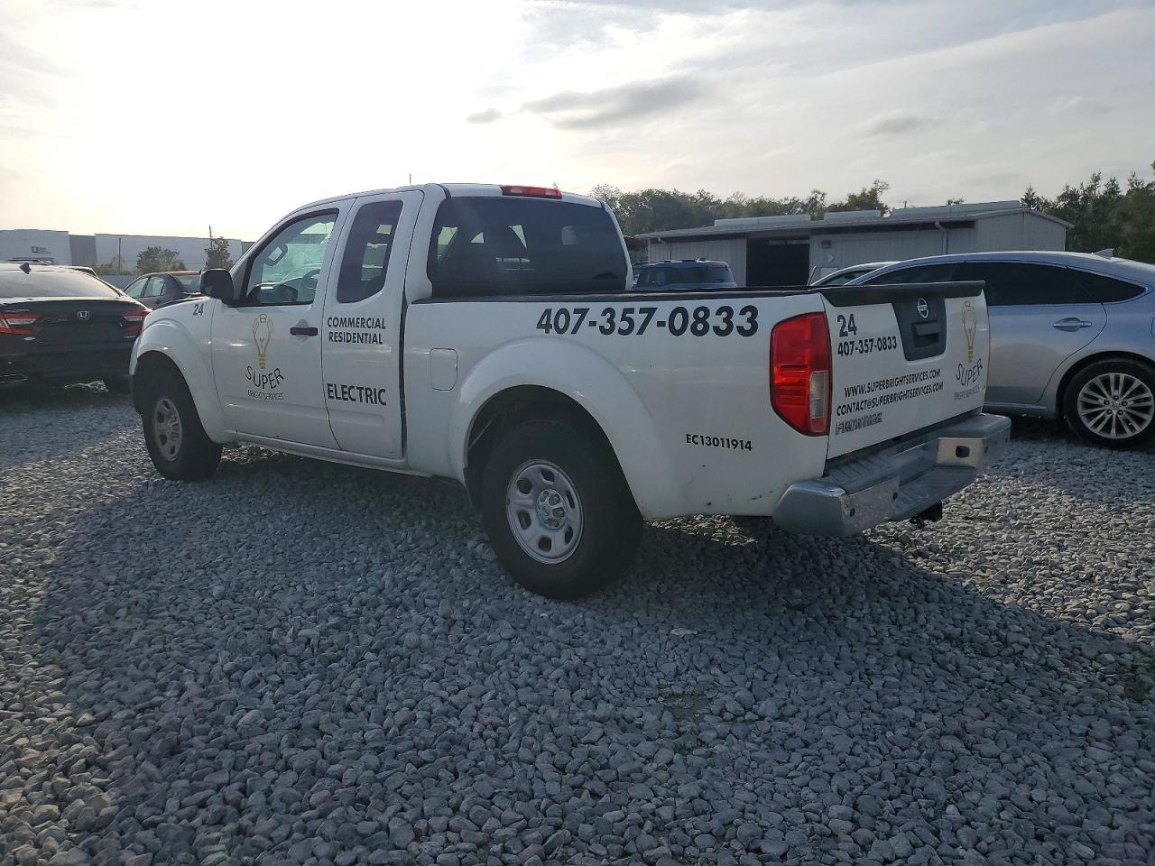2016 Nissan Frontier S